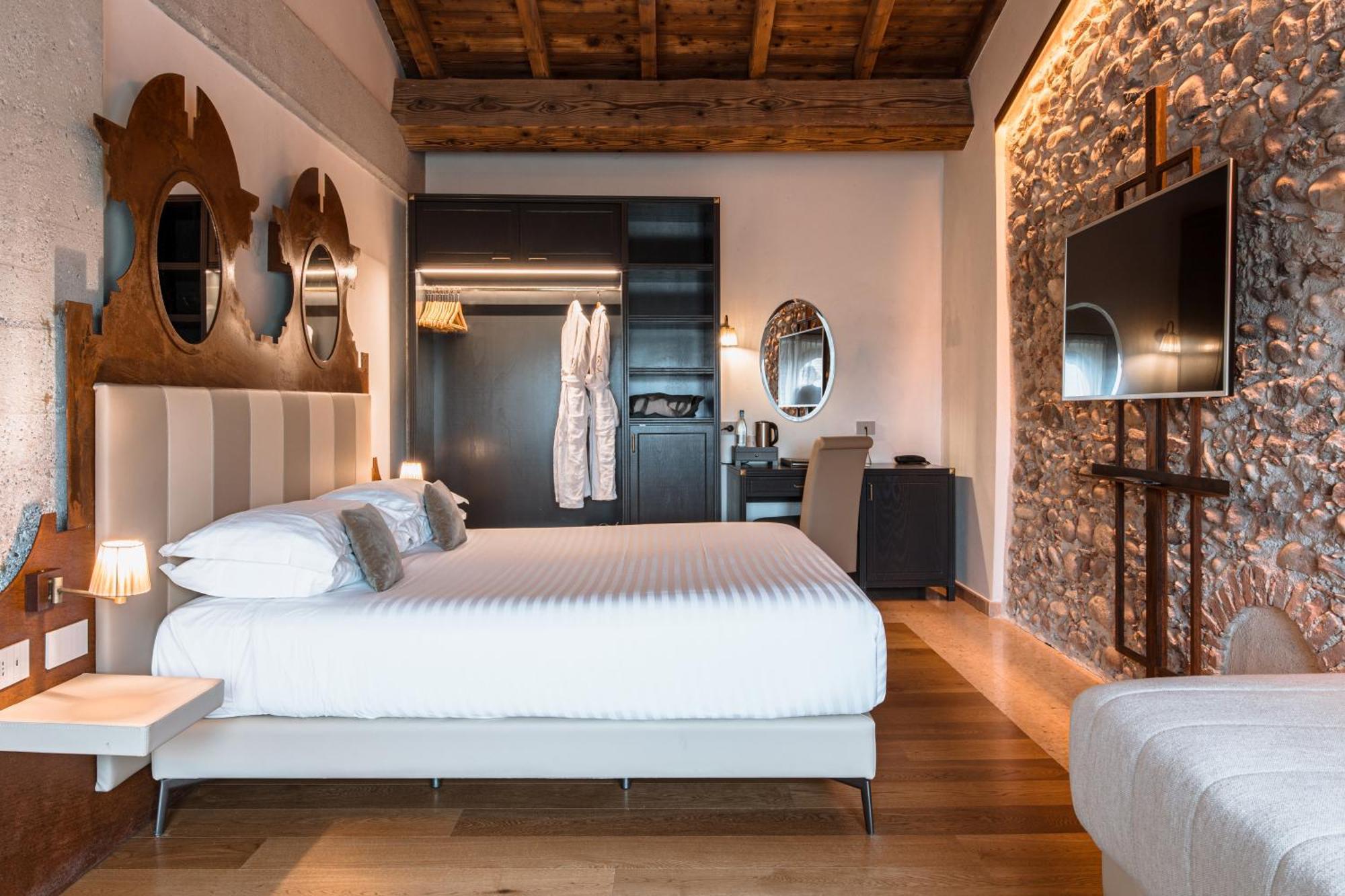 Corte Regia Relais & Spa Valeggio sul Mincio Exteriör bild