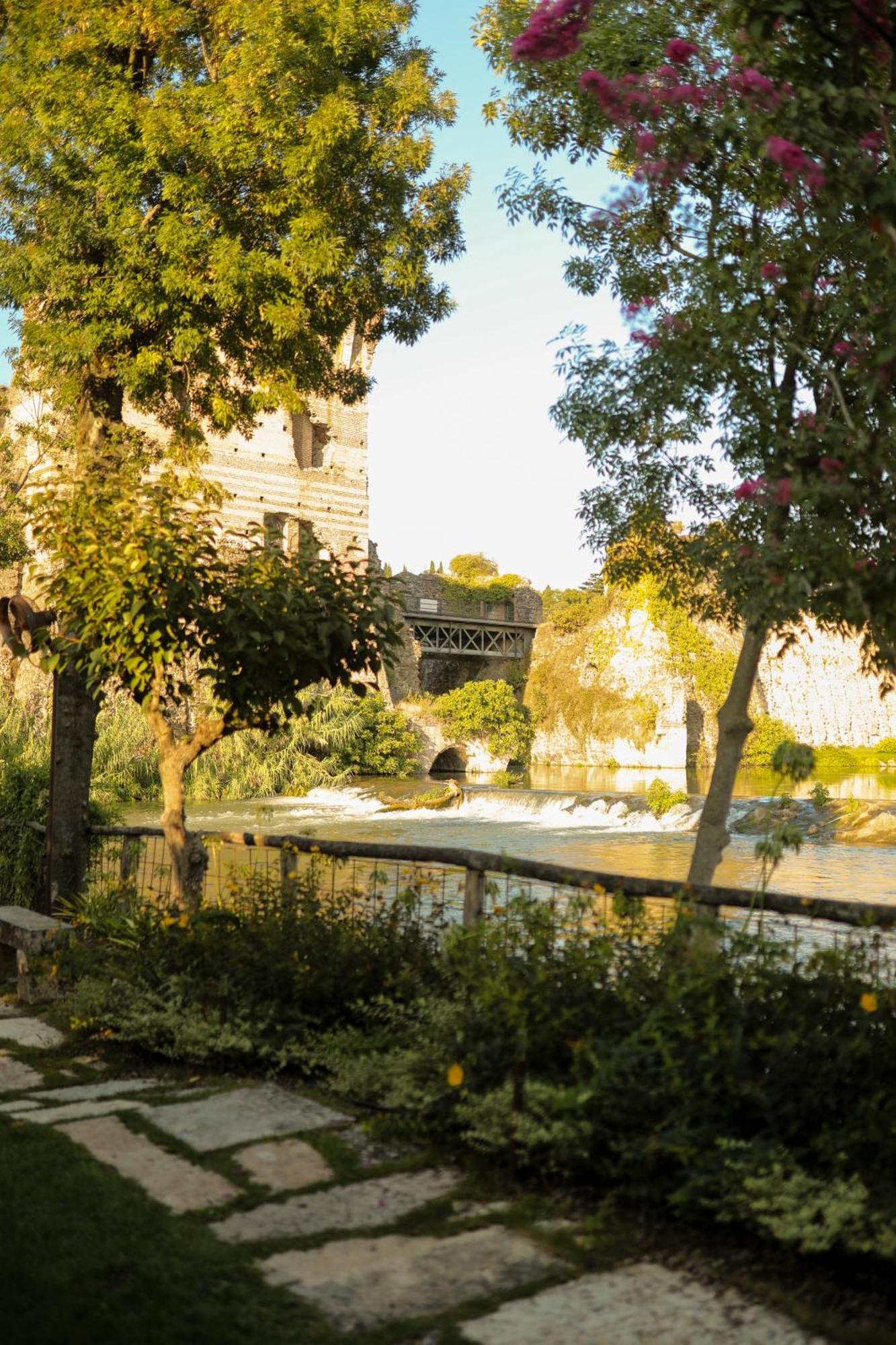 Corte Regia Relais & Spa Valeggio sul Mincio Exteriör bild